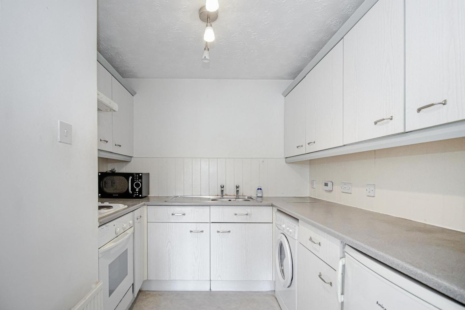 1 bed property in North Third Street, Milton Keynes